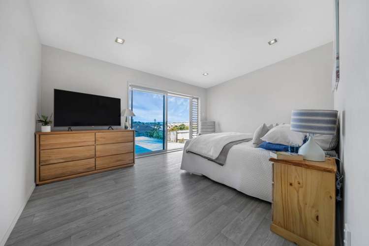 31 The Ritz Orewa_11