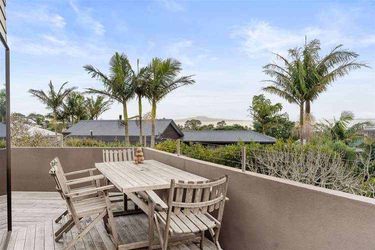 37 Toroa Street Torbay_11