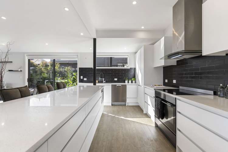 58 Clarence Road Northcote Point_6