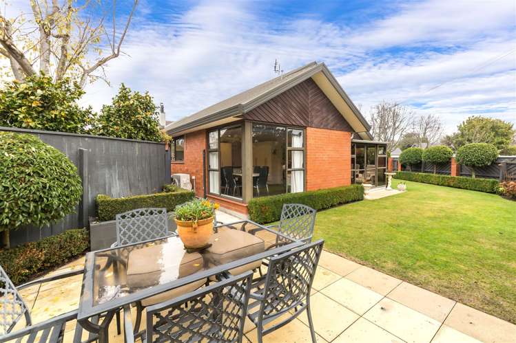 1/26 Idris Road Fendalton_24