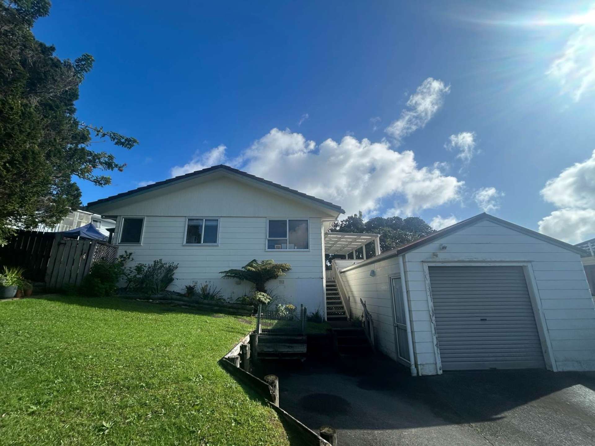 3 Tesla Place Totara Vale_0