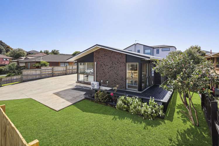 33 Jillteresa Crescent Half Moon Bay_18