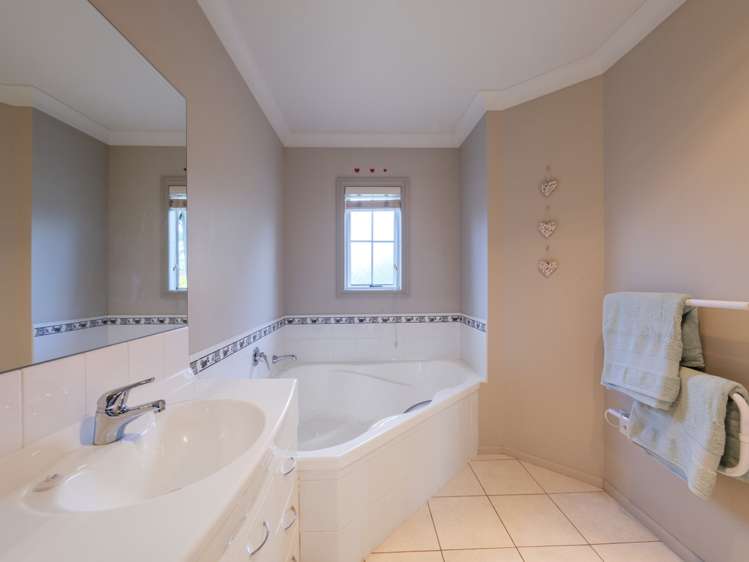 71 Inverness Drive Pyes Pa_13