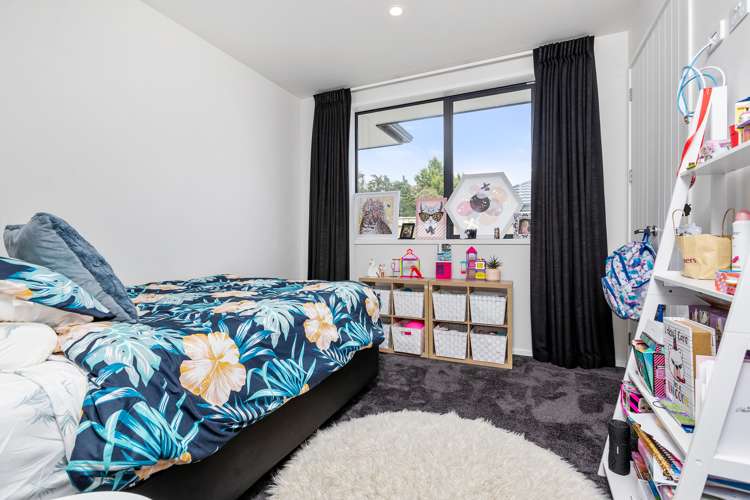 14 Maple Grove Solway_16