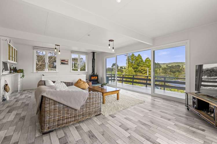 26 Smith Street Raglan_16