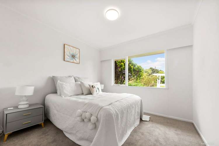 1/68 Bleakhouse Road Bucklands Beach_13