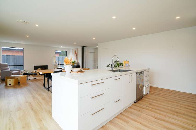 66 Richfield Drive Waikiwi_14