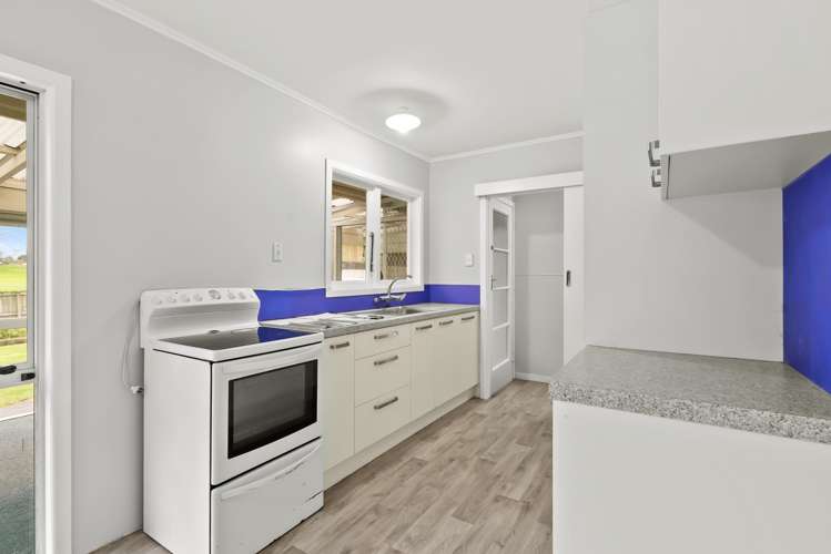 15 Velvet Crescent_3