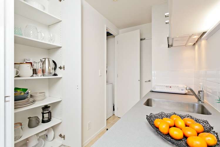 8f/11 Howe Street Freemans Bay_7