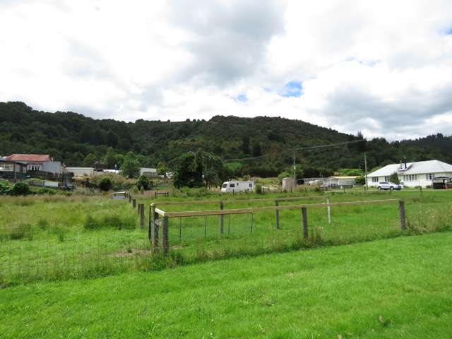 7 Herald Street Reefton_4