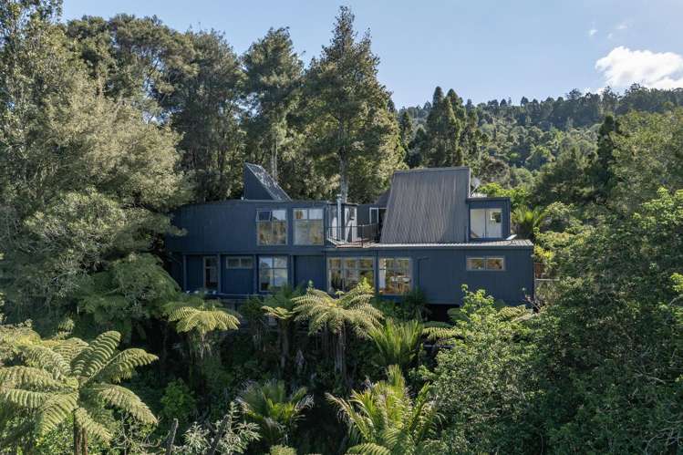 186B Woodlands Park Road Titirangi_9