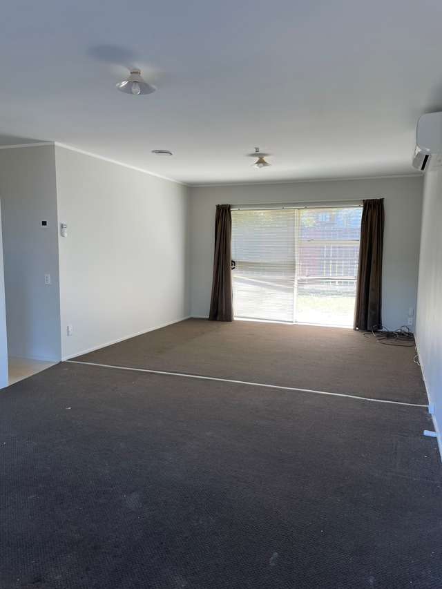 2/17 Wai-iti Place Clendon Park_2
