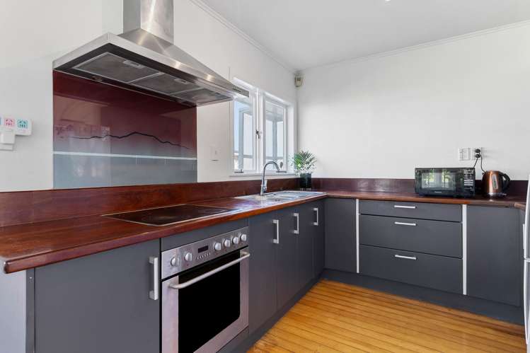 59 Bond Crescent Forrest Hill_11