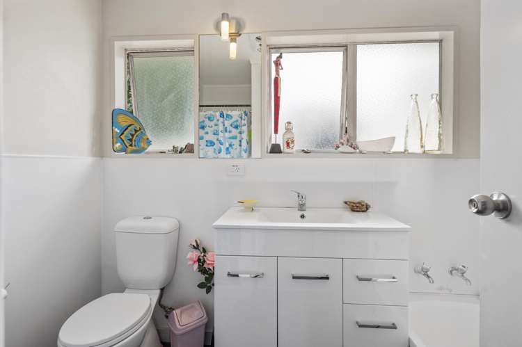 55 Susan Street Pukehangi_14