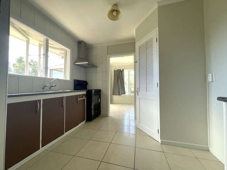 2 Glenorchy Street Glen Eden_8