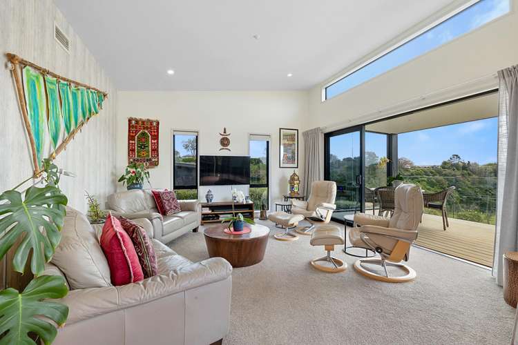 9 Kapurau Lane Merrilands_4