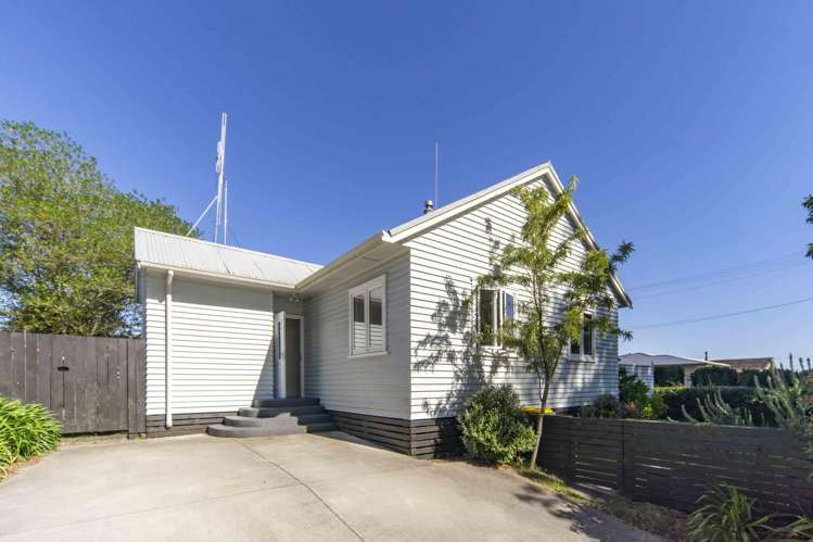 15 Macfarlane Street Hamilton East_1