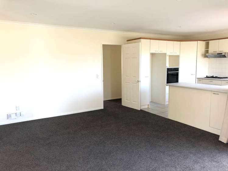 102 Moyrus Crescent East Tamaki Heights_6