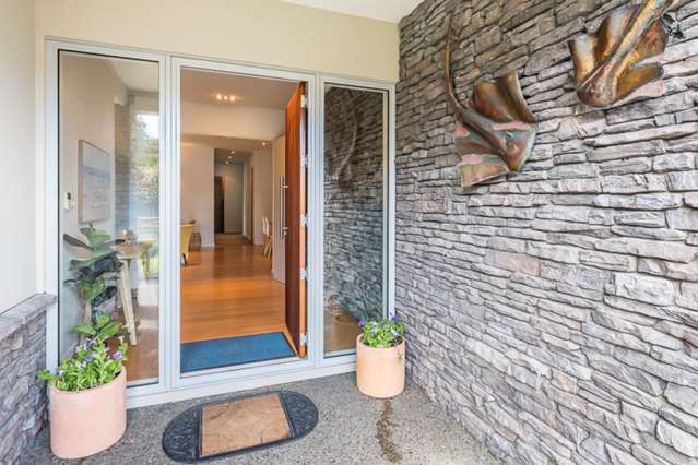 2 Fairway Oaks Drive Waikanae Beach_3