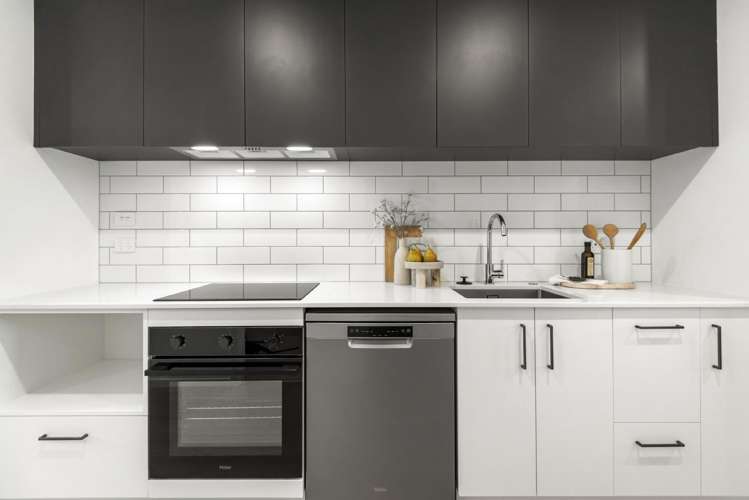 5 Ngakete Crescent_2