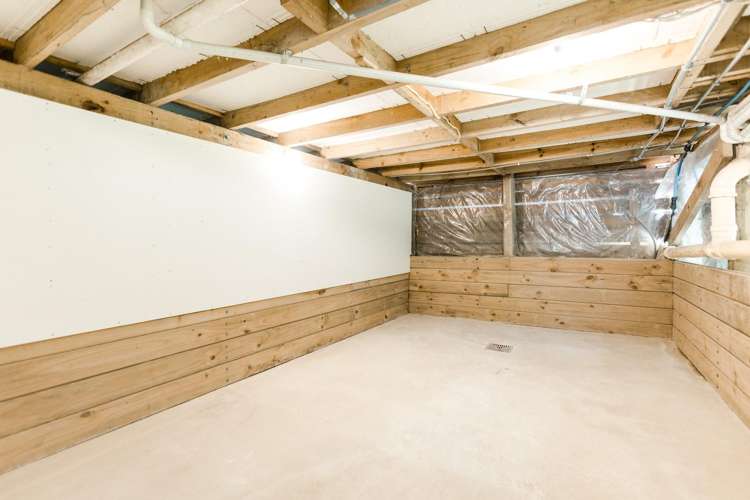 1/3 The Ridgeway Enner Glynn_11