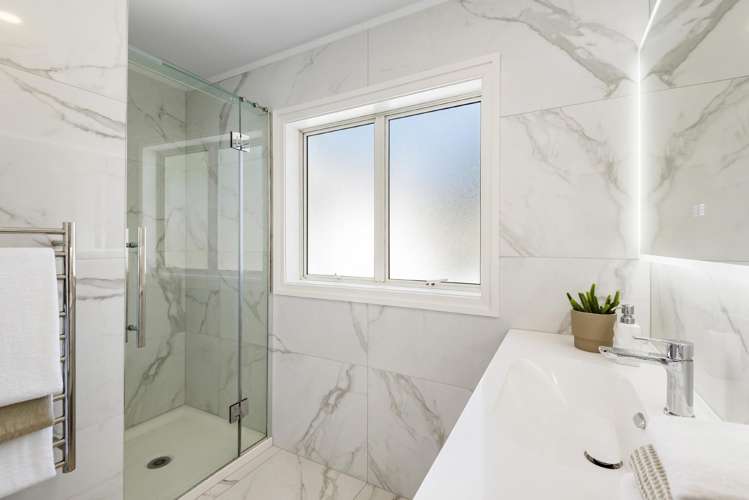 14 McFetridge Place Hillcrest_21