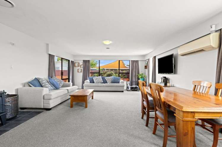 3 Glover Crescent Blenheim Central_8