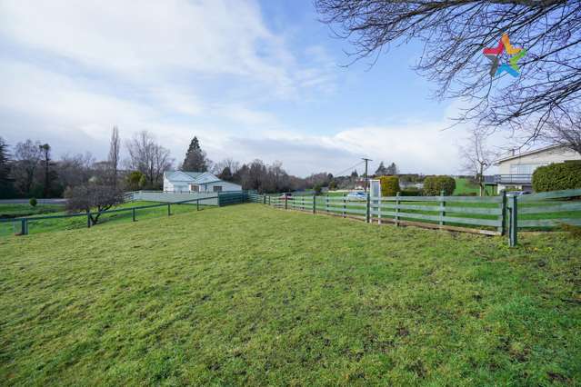 8 Hughies Lane Otautau_3