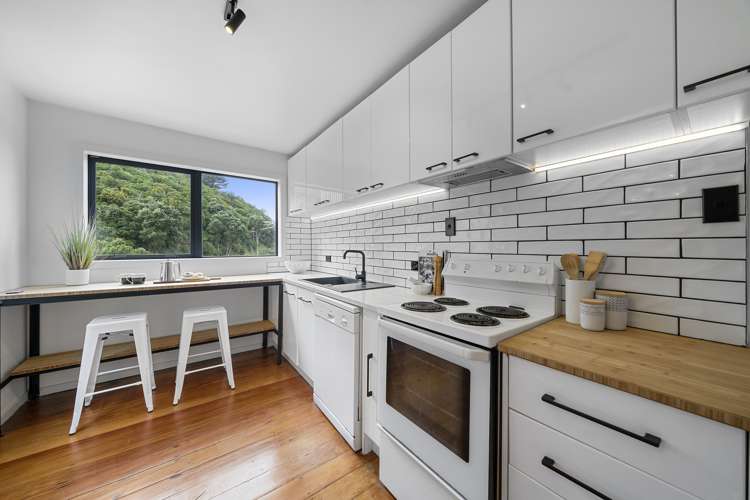 9 Onslow Road Khandallah_11