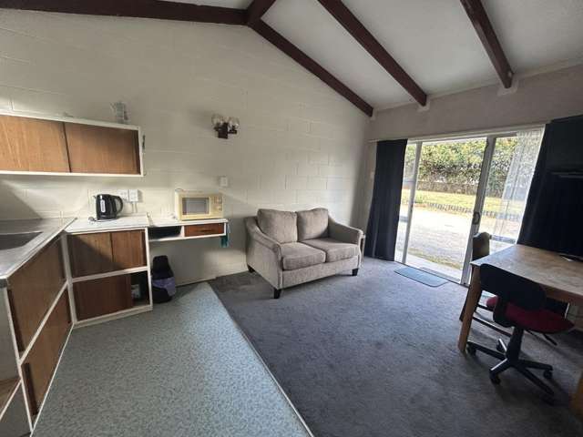 Available Now! One-Bedroom Unit in Kihikihi