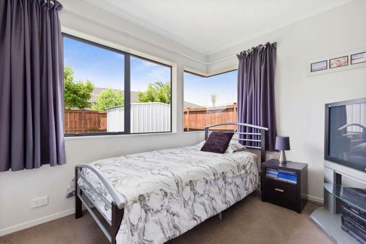 2 Bellshill Close Wattle Downs_18