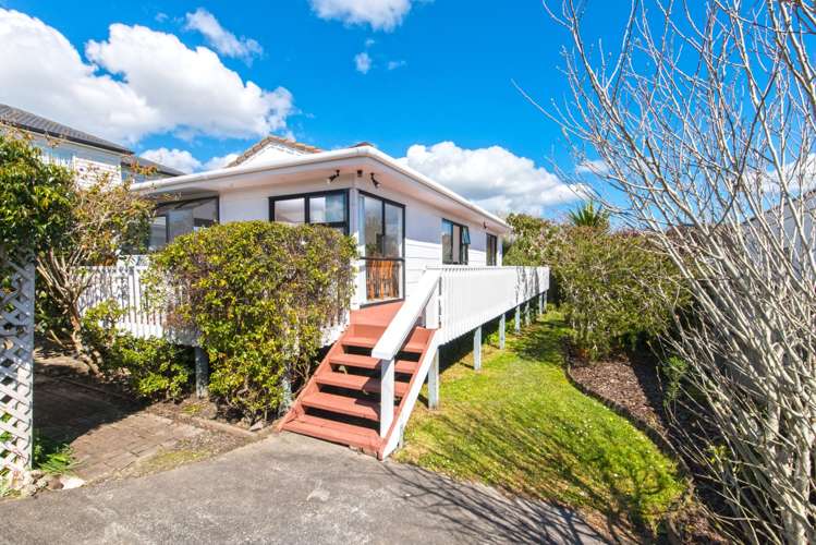 1/22 Strid Road Te Atatu South_0
