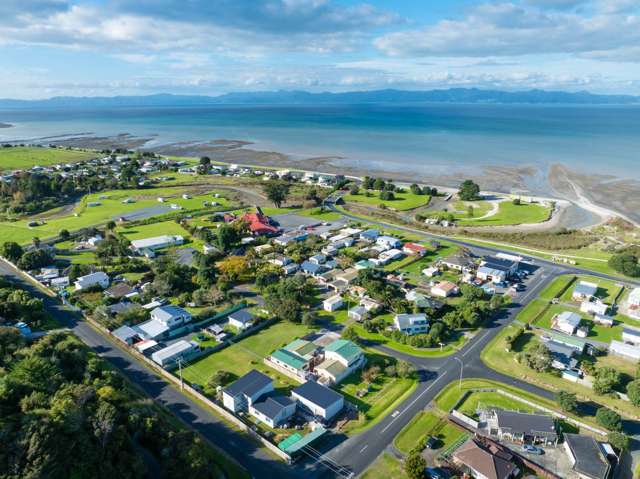 3 Lipscombe Road Kaiaua_4