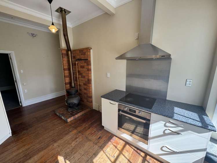  27 Tawa Terrace Tawa_4
