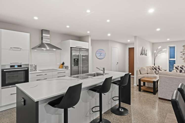 12 Waitemata Drive One Tree Point_9