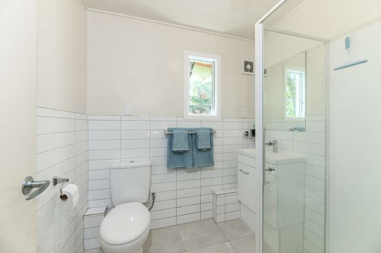 165 Laingholm Drive Laingholm_13