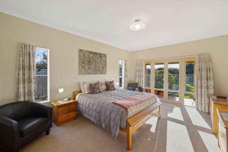 7 Hilton Drive Amberley_17