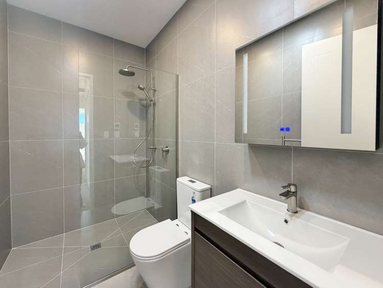 66 Huanui Drive Orewa_16