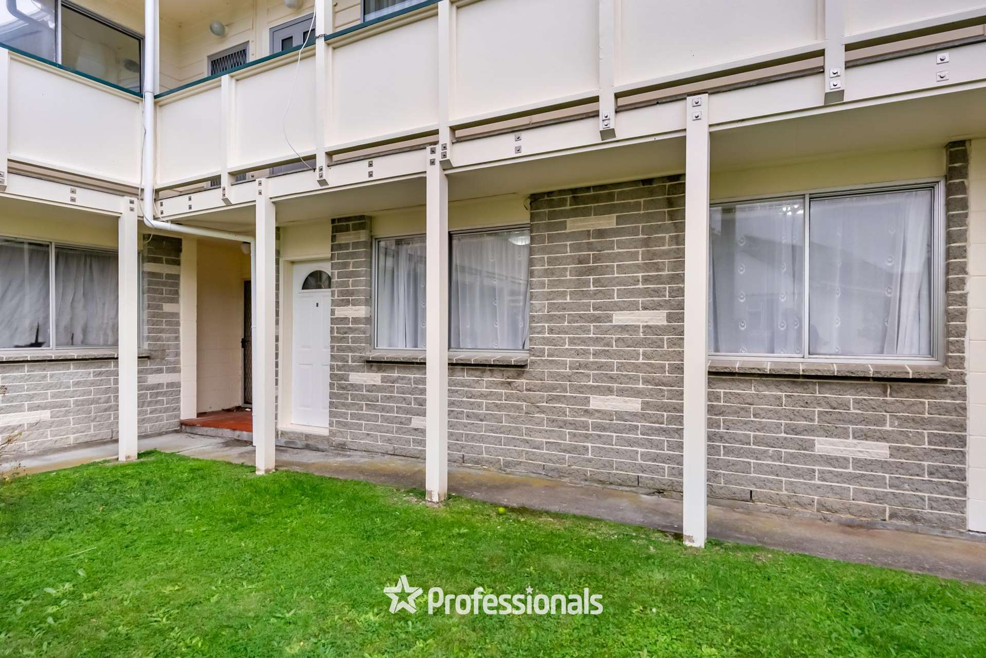 19c Pirie Crescent Moera_0