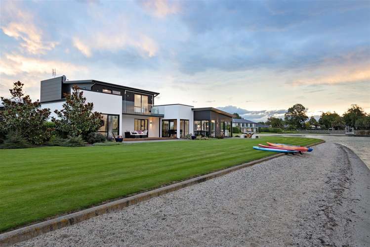 14 Oakgrove Drive Rangiora_1