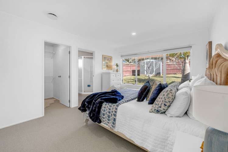 24 Cottesmore Place Huntington Park_13