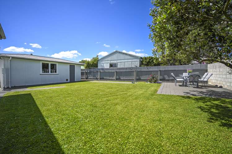 405 Nottingley Road Frimley_15