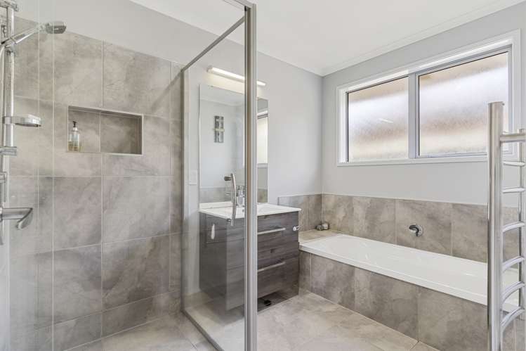 33 Captain Mitchell Drive Opaheke_10