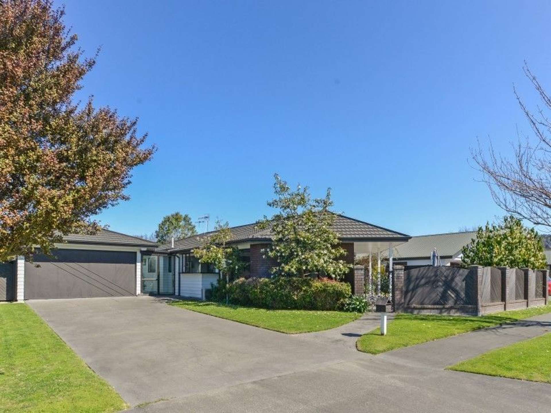 41 Whiting Crescent Greenmeadows_0