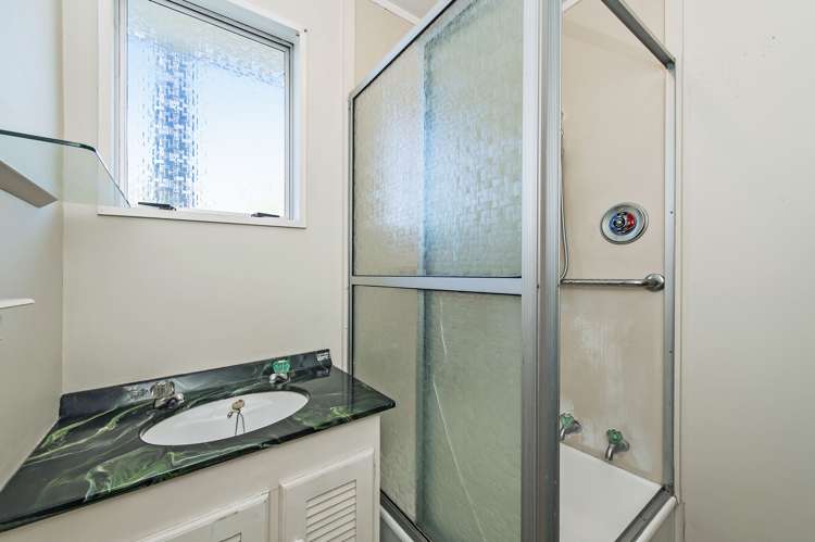 104 Pacific Drive Southbridge_8