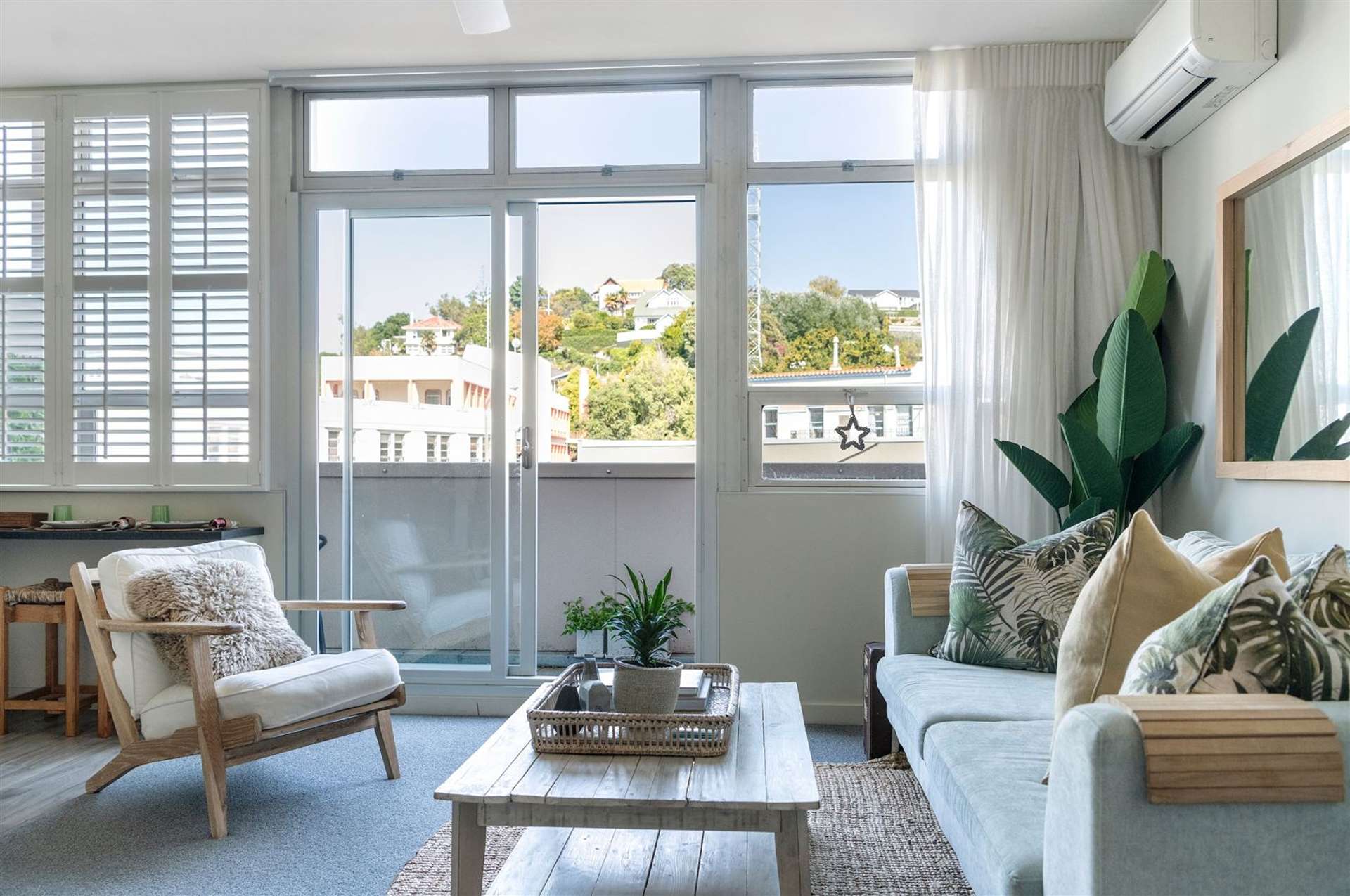 1j/3 Shakespeare Road Napier South_0