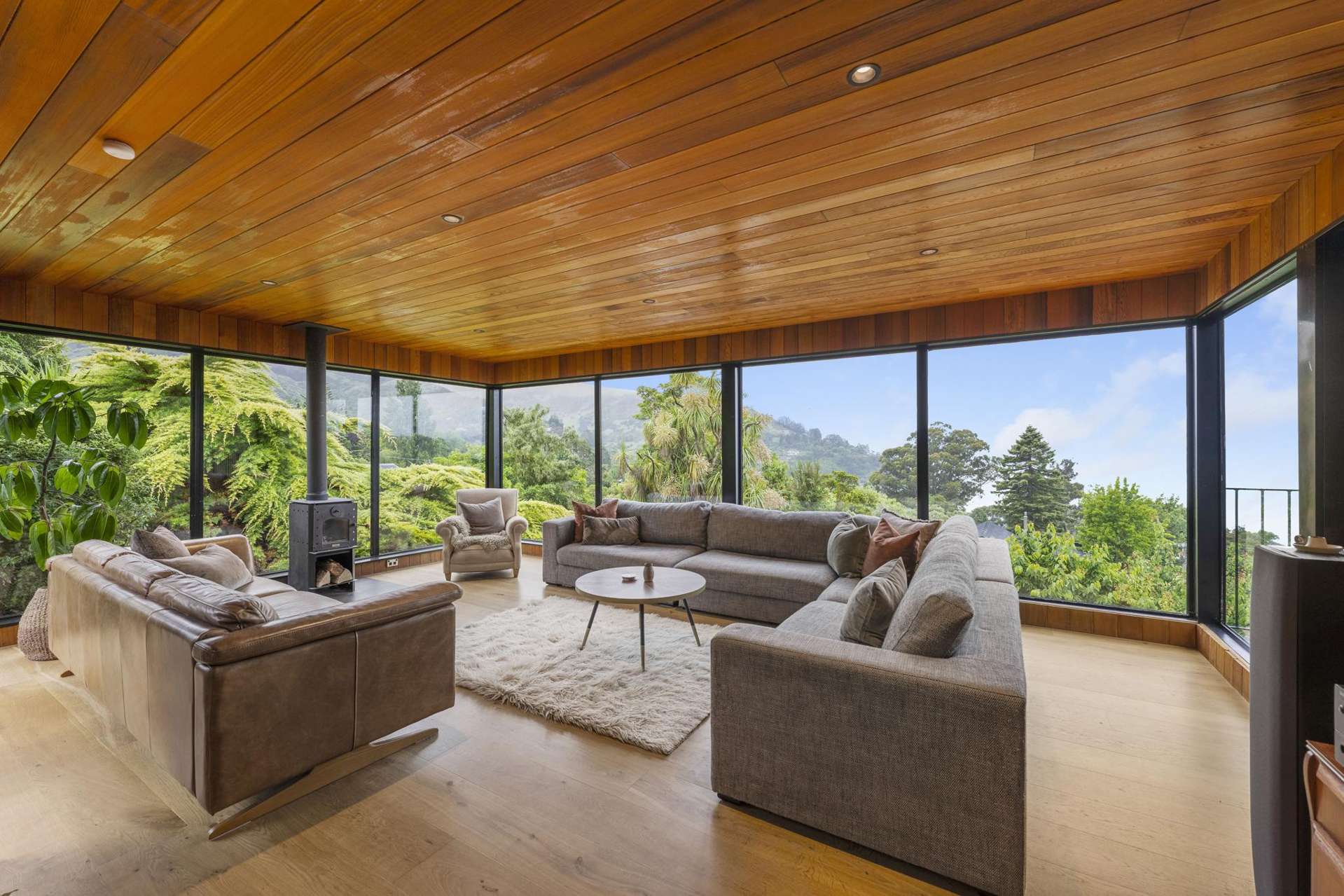 6 Merlincote Crescent Governors Bay_0