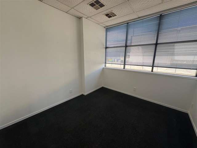 105 Hugo Johnston Drive Penrose_4