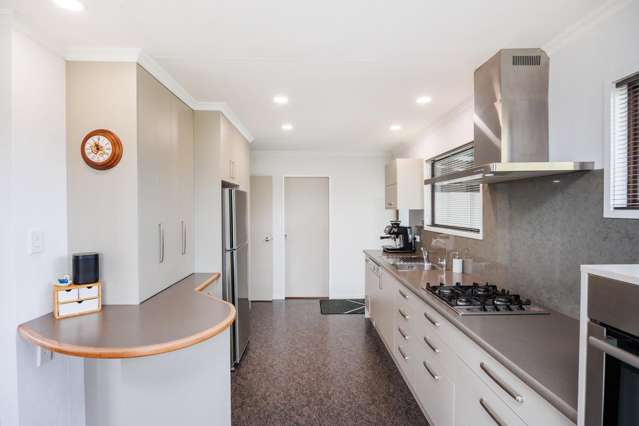 63 Sherwill Street East Feilding_2