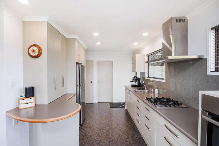 63 Sherwill Street East Feilding_2